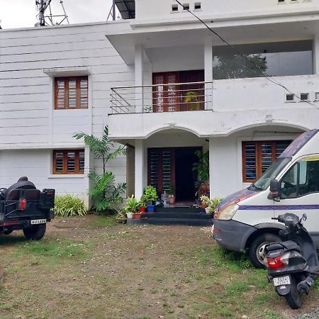Lloydskochi Home Stay Kültér fotó